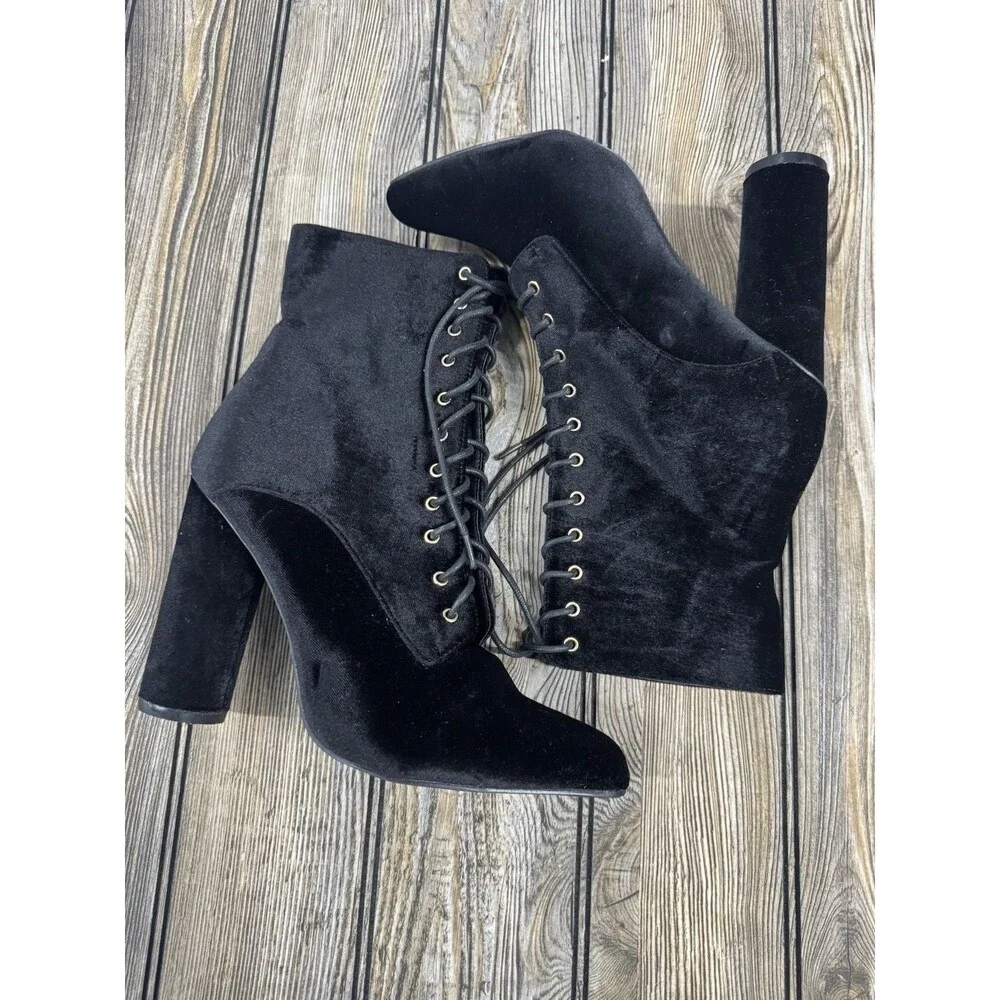 Glamour Chic Women's Boots Velvet  Pointy Toe SZ 9
